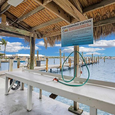 키웨스트 Aruba - Downtown Waterfront 2X2 Dock & Pool Pet-Friendly 빌라 외부 사진